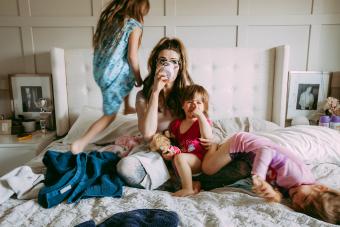 13 Ways for Busy Moms to Sneak in Some Me Time Moments 